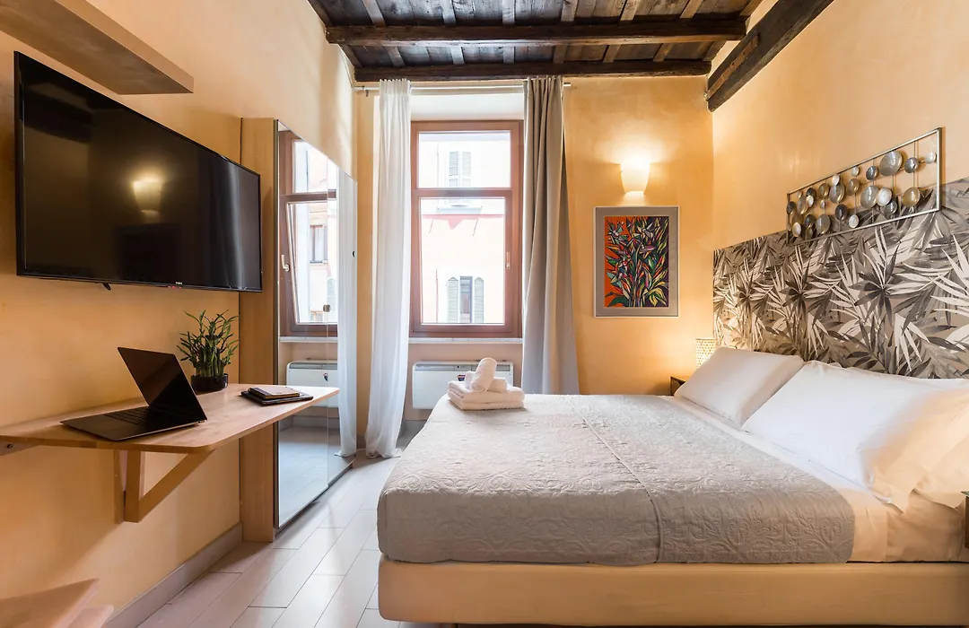 TrinitaDeiMonti Guest House-1